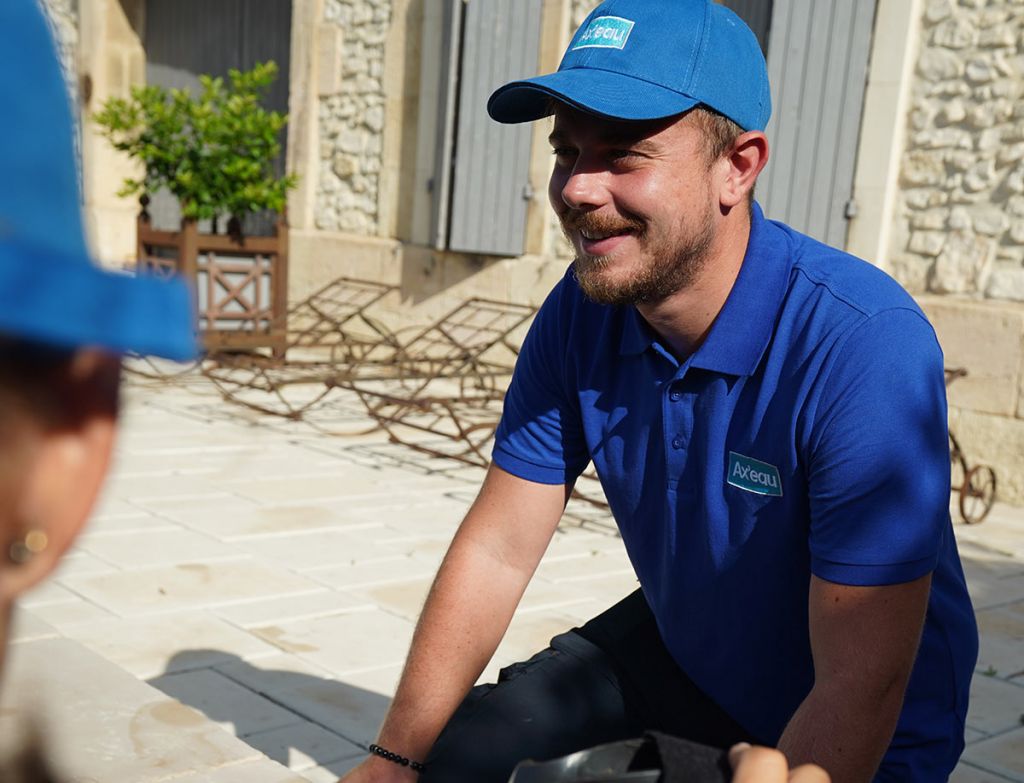Technicien Ax'eau en intervention